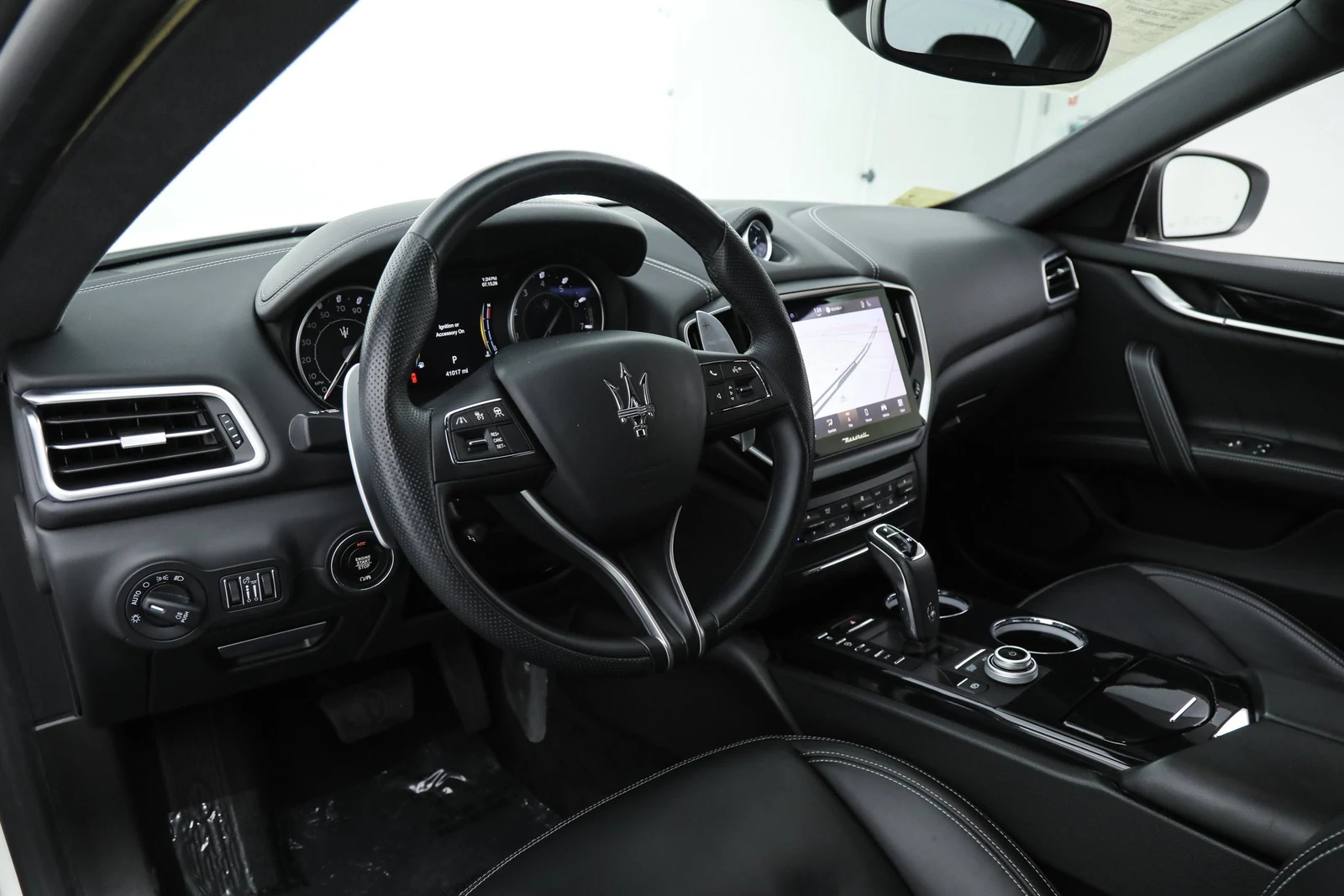 2023 Maserati Ghibli Modena, 16/20