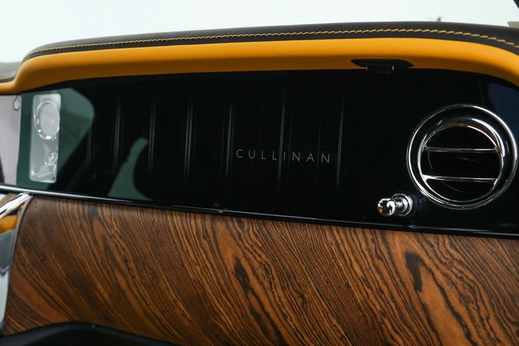 2025 Rolls-Royce Cullinan, 20/20