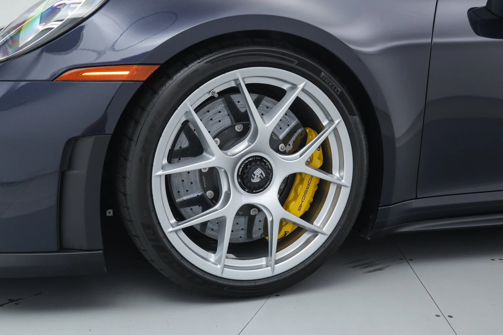2026 Porsche 911 (992.2) GT3 Touring, 12/20