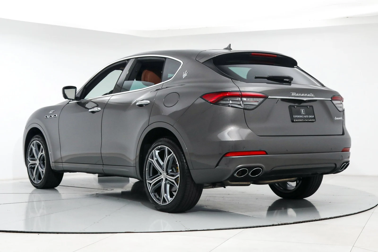 2023 Maserati Levante GT, 3/20