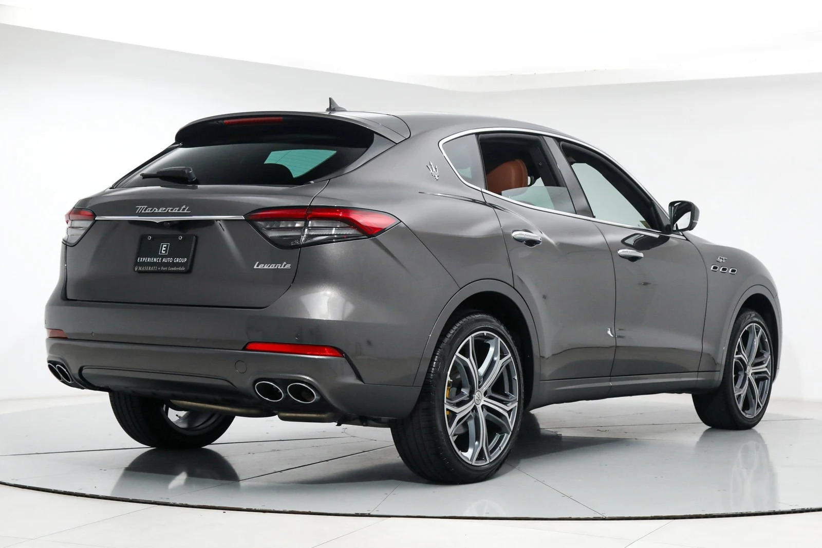 2023 Maserati Levante GT, 5/20