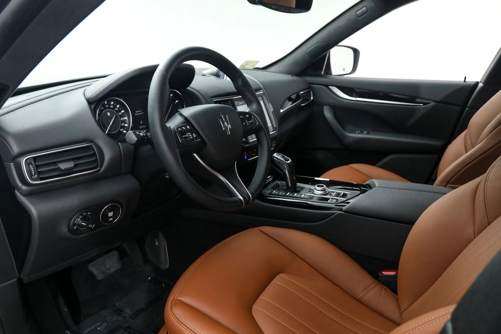 2023 Maserati Levante GT, 16/20