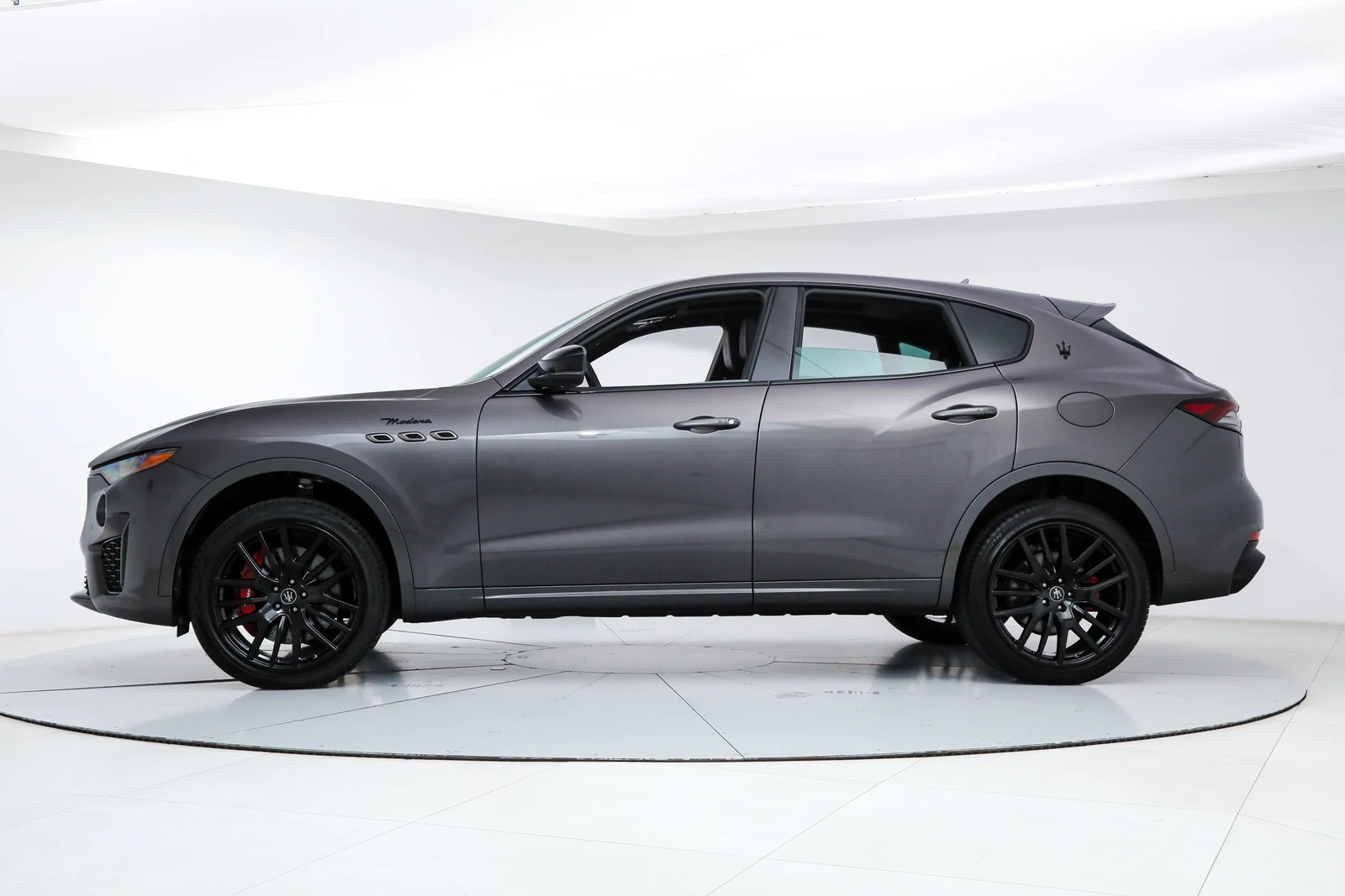 2023 Maserati Levante Modena, 2/20