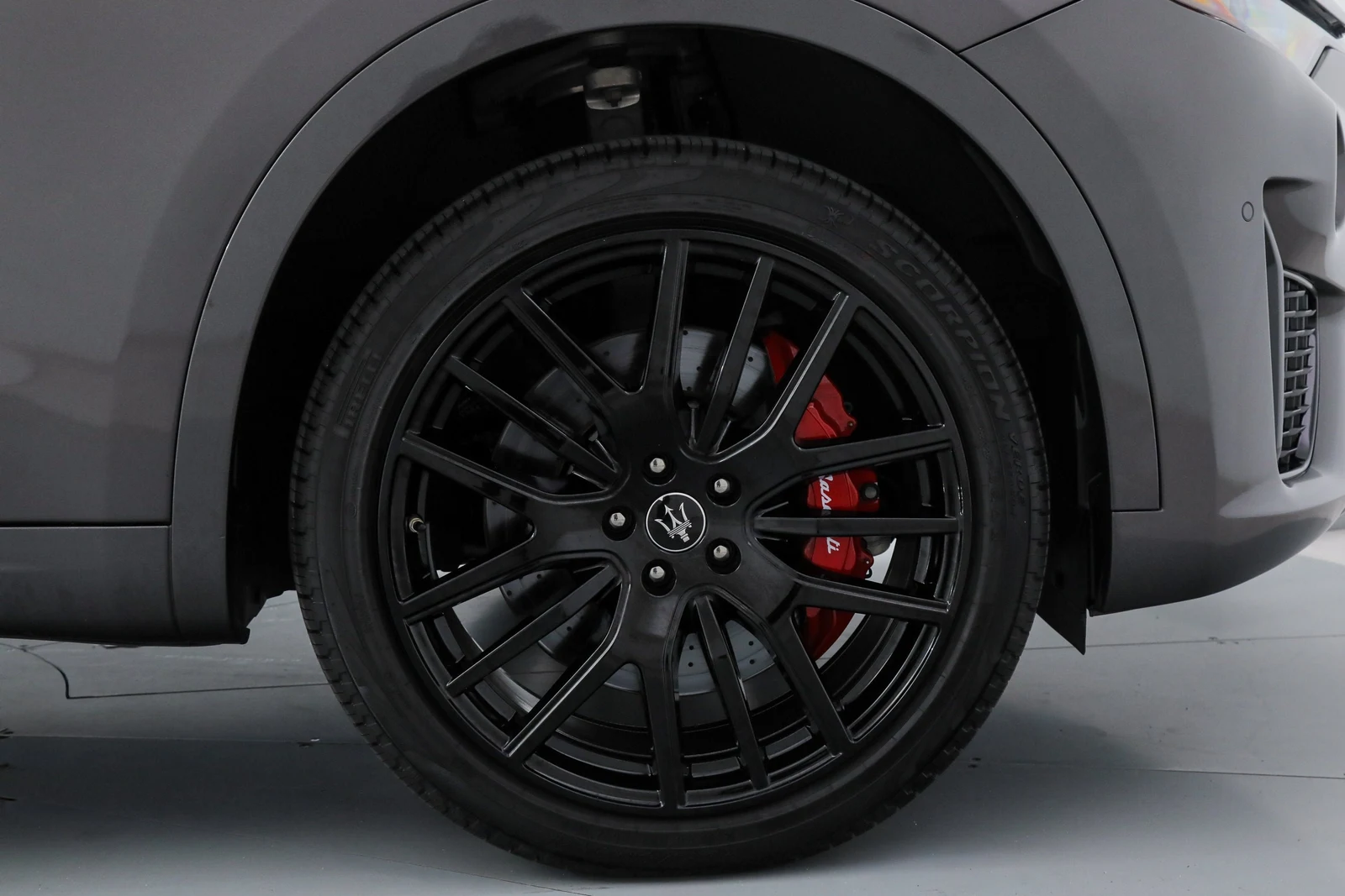 2023 Maserati Levante Modena, 19/20