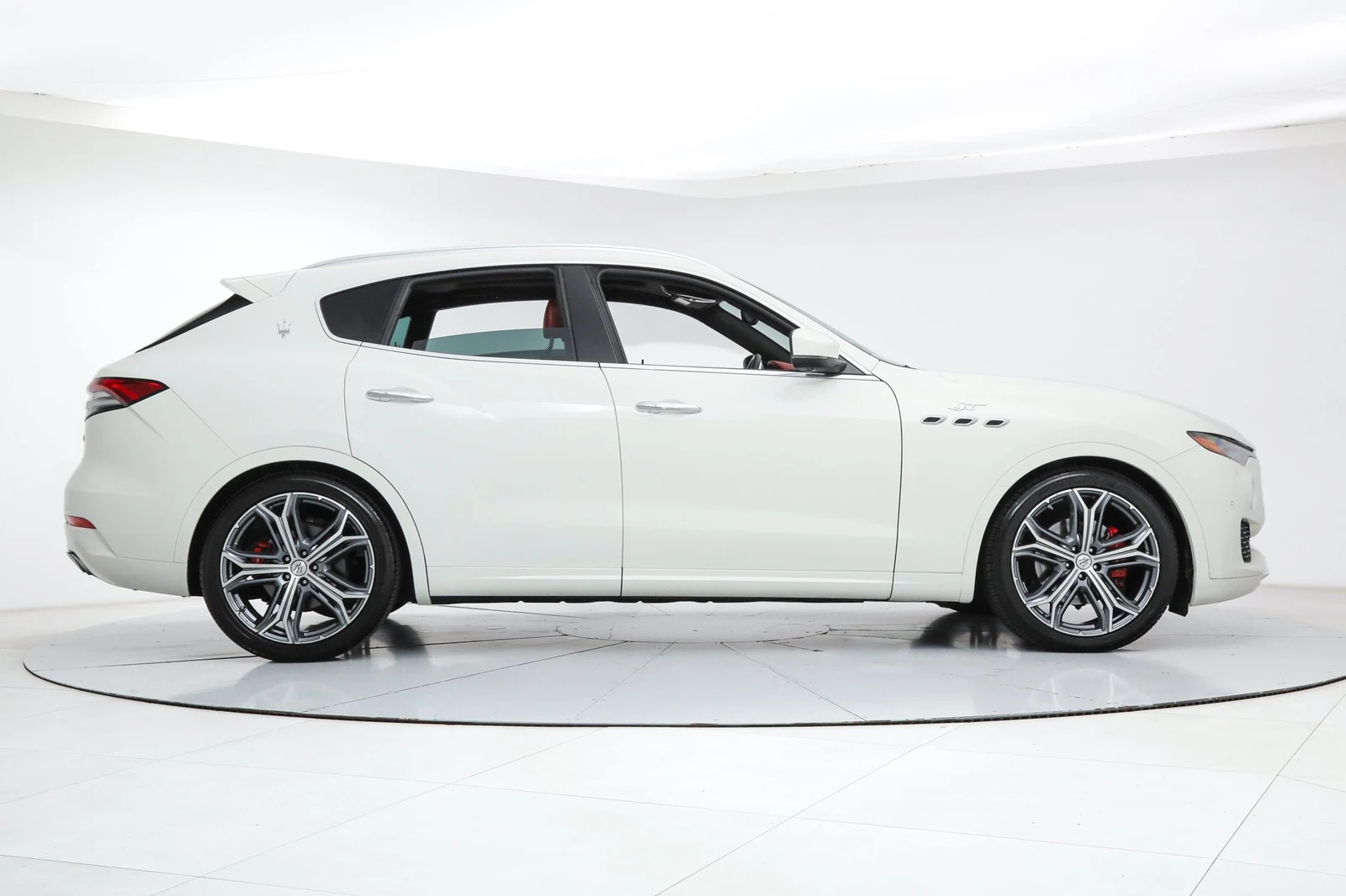 2023 Maserati Levante GT, 6/20