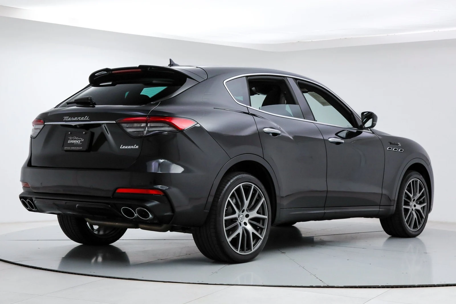 2022 Maserati Levante Modena S, 5/20