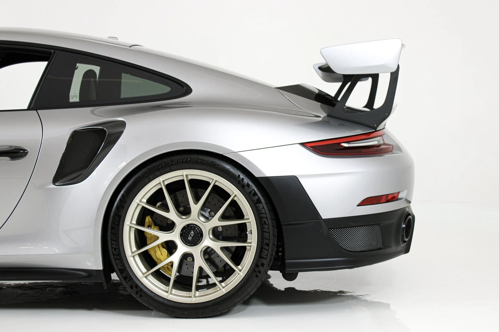 2018 Porsche 911 (991.2) GT2 RS, 4/20