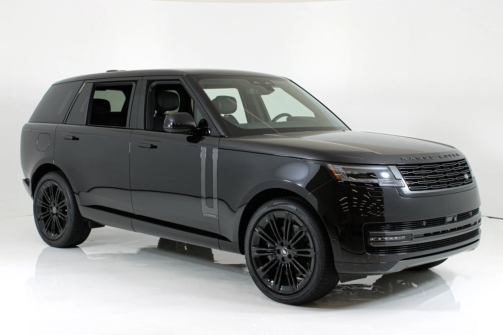 2025 Land Rover Range Rover Autobiography (L460), 8/20