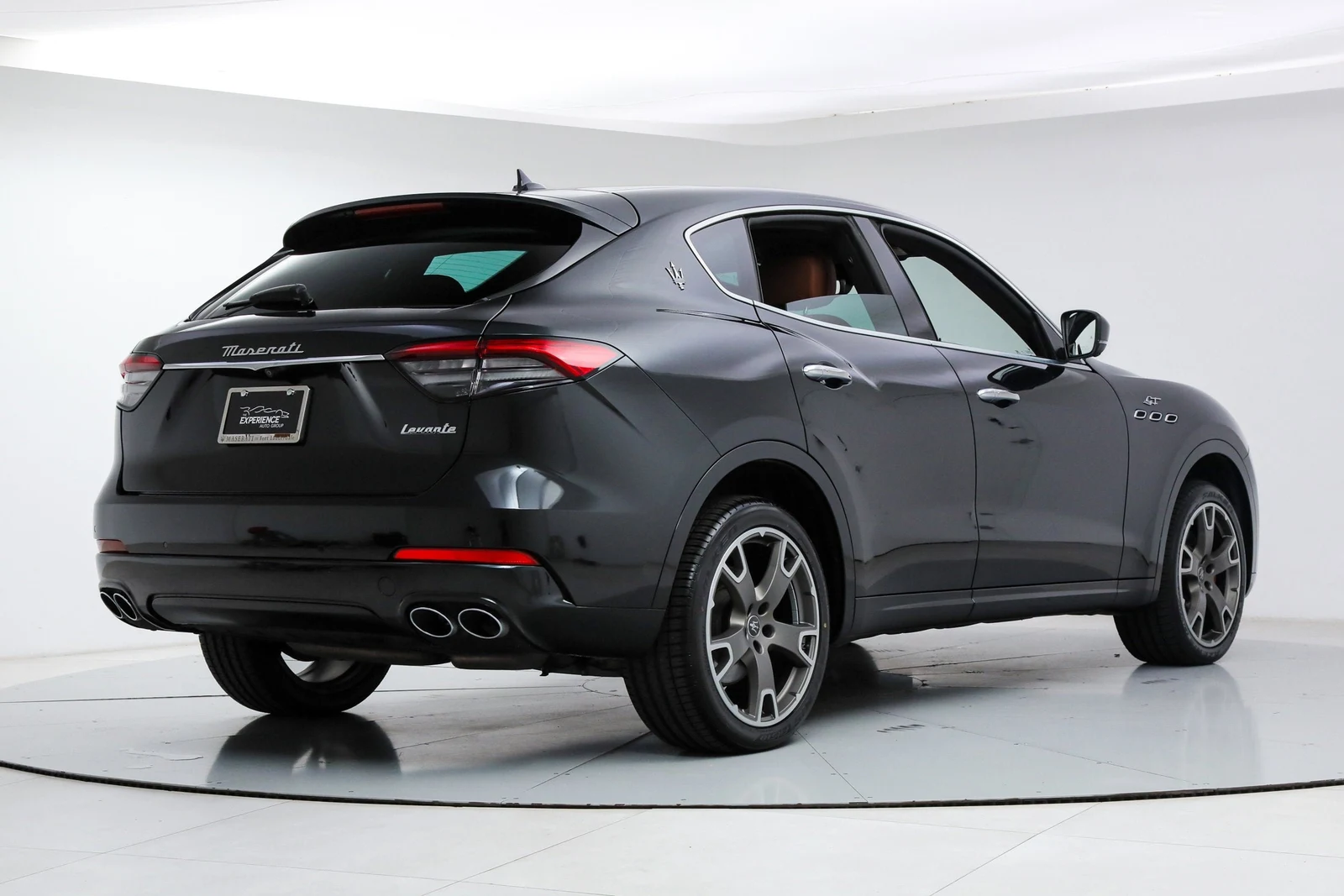 2023 Maserati Levante GT, 5/20