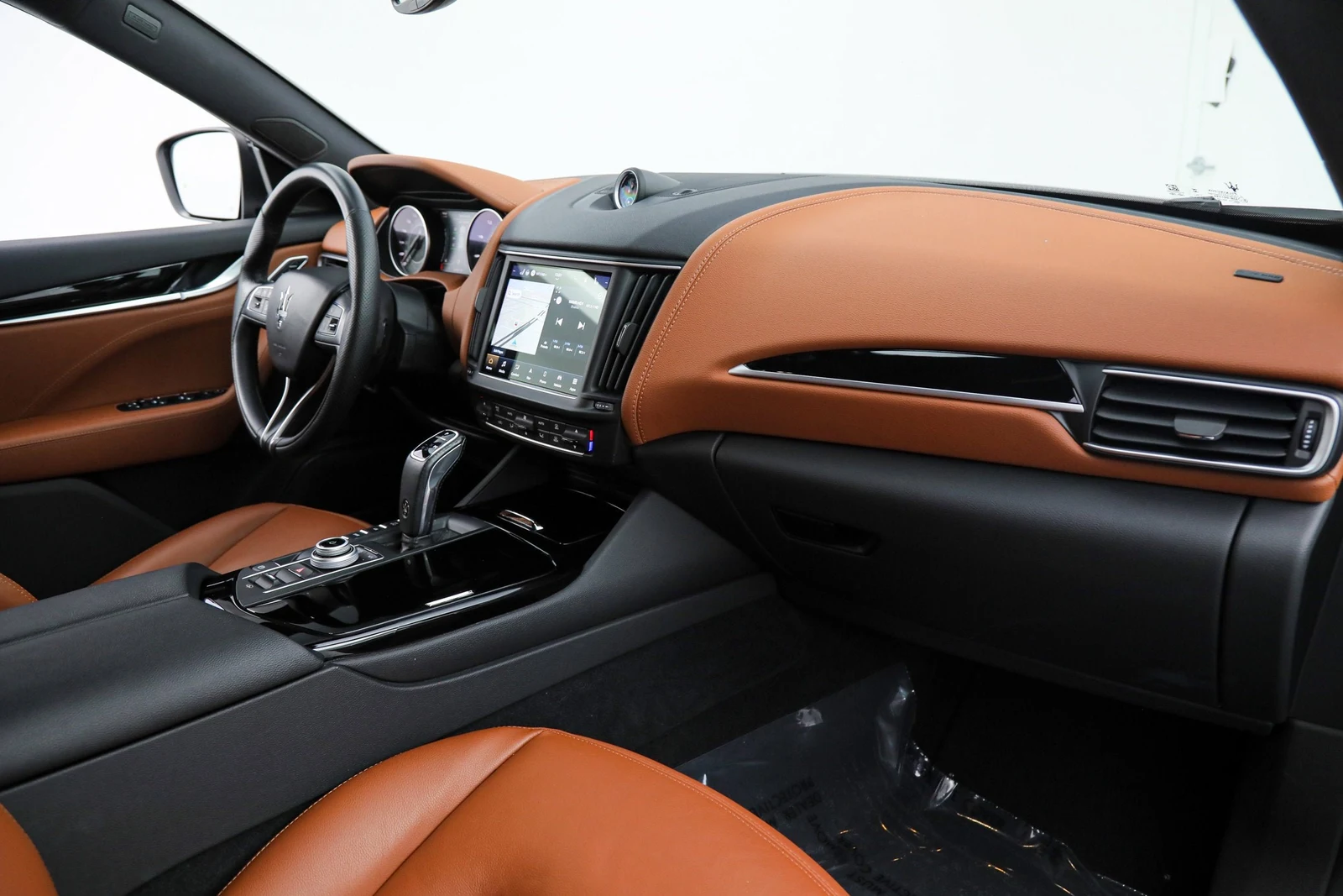 2023 Maserati Levante GT, 12/20