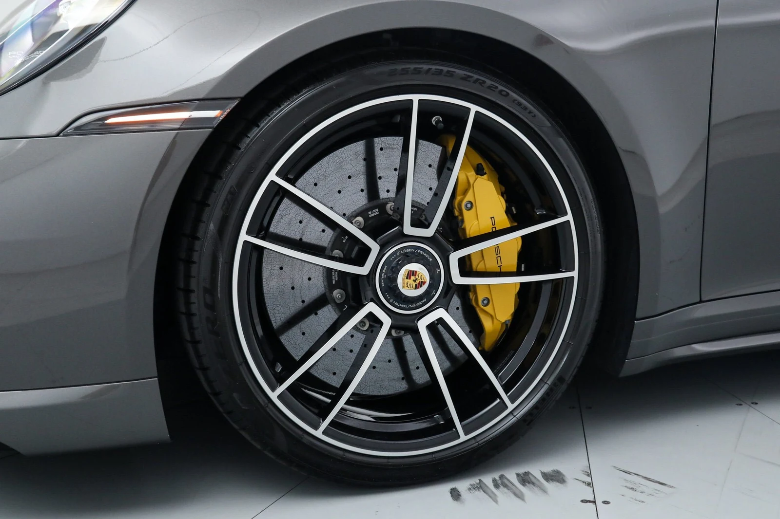 2022 Porsche 911 (992.1) Turbo S Cabriolet, 14/20