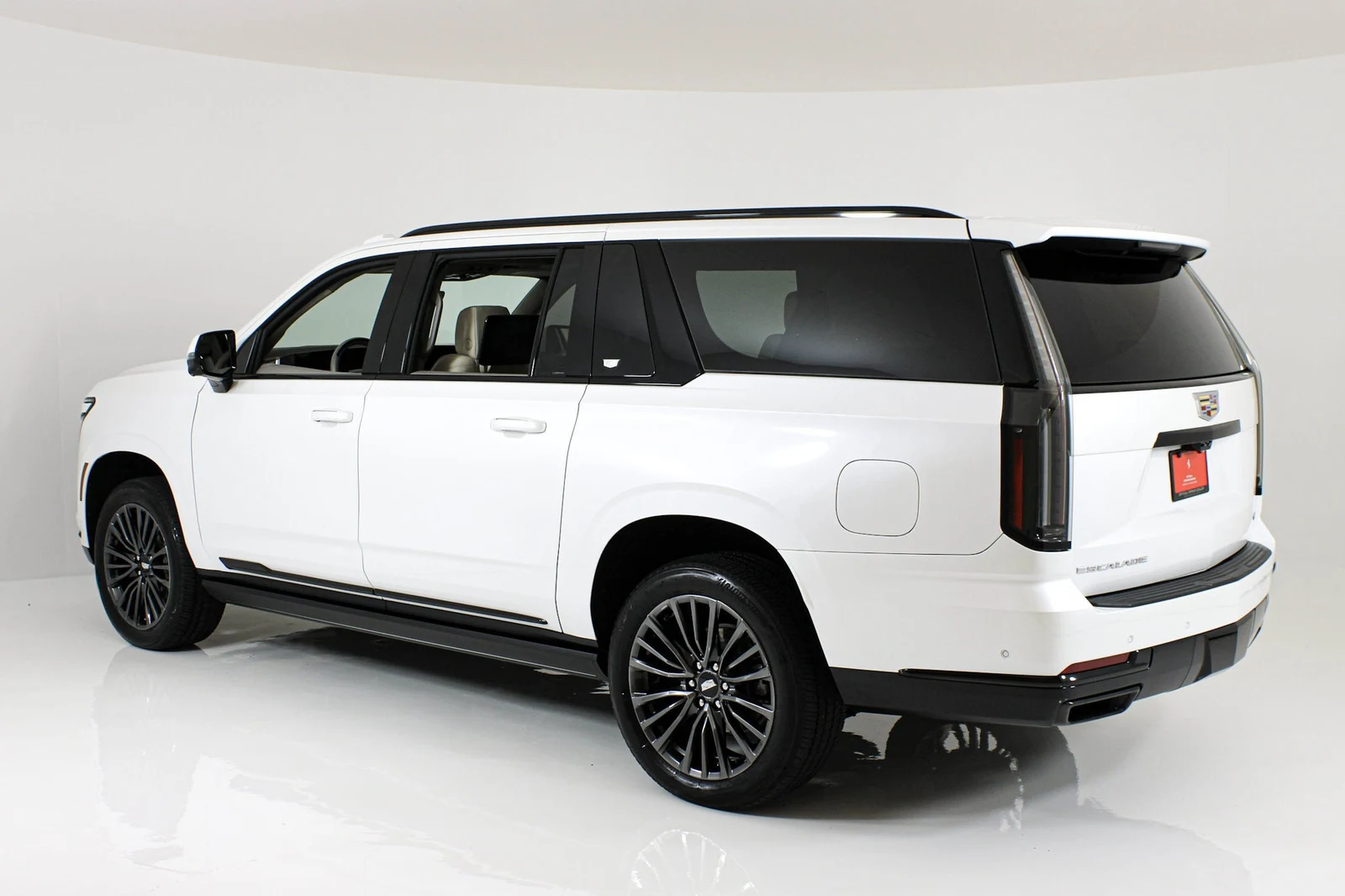 2025 Cadillac Escalade ESV Sport Platinum (5th Generation), 4/20