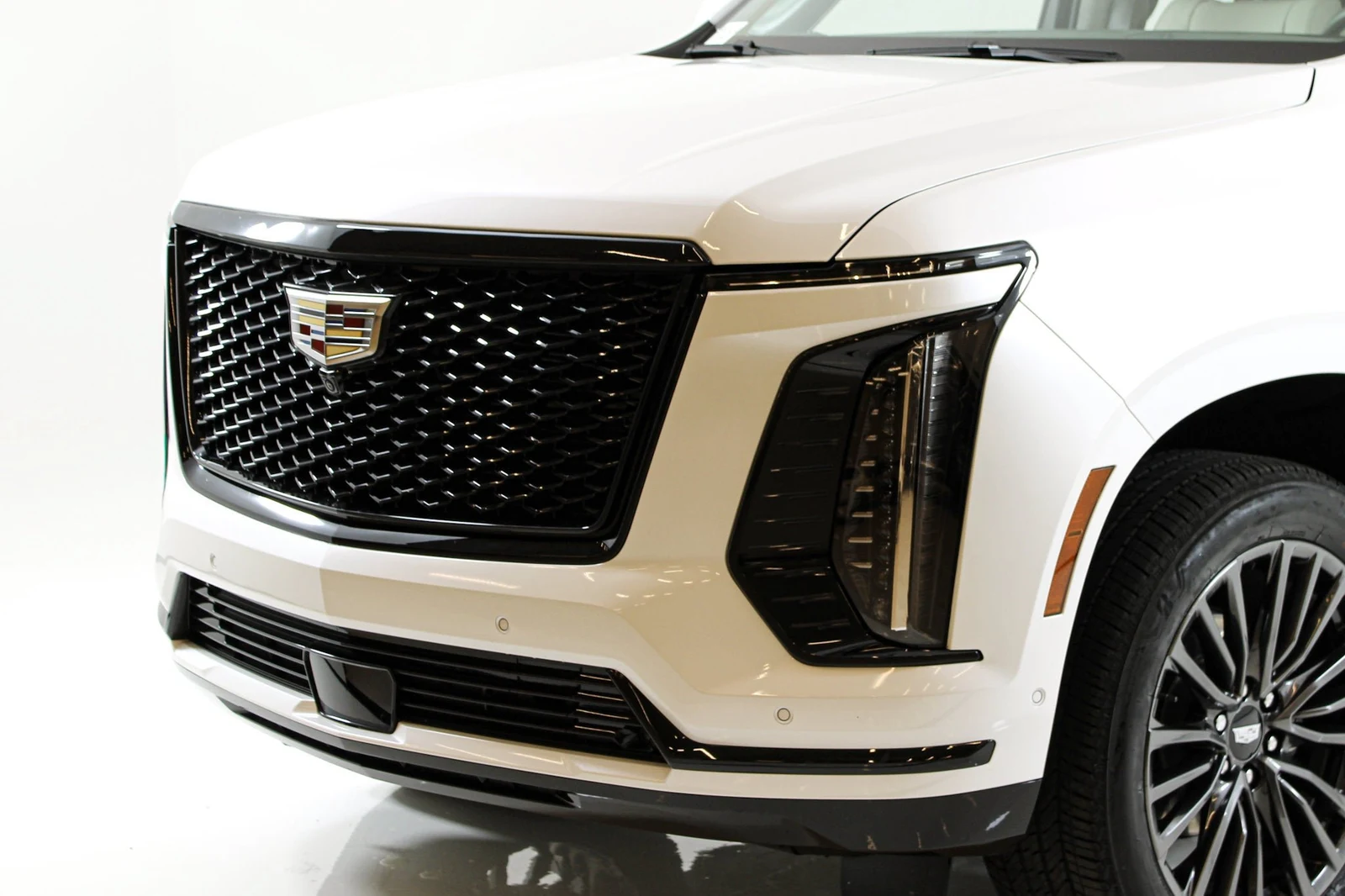 2025 Cadillac Escalade ESV Sport Platinum (5th Generation), 12/20
