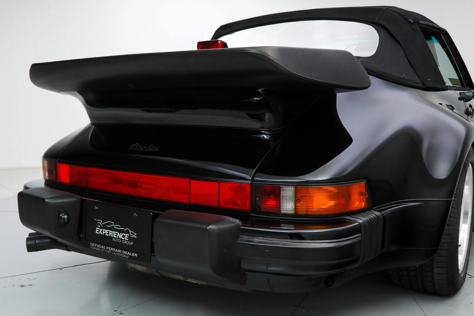 1989 Porsche 911 (930) Turbo Cabriolet Slantnose, 9/20