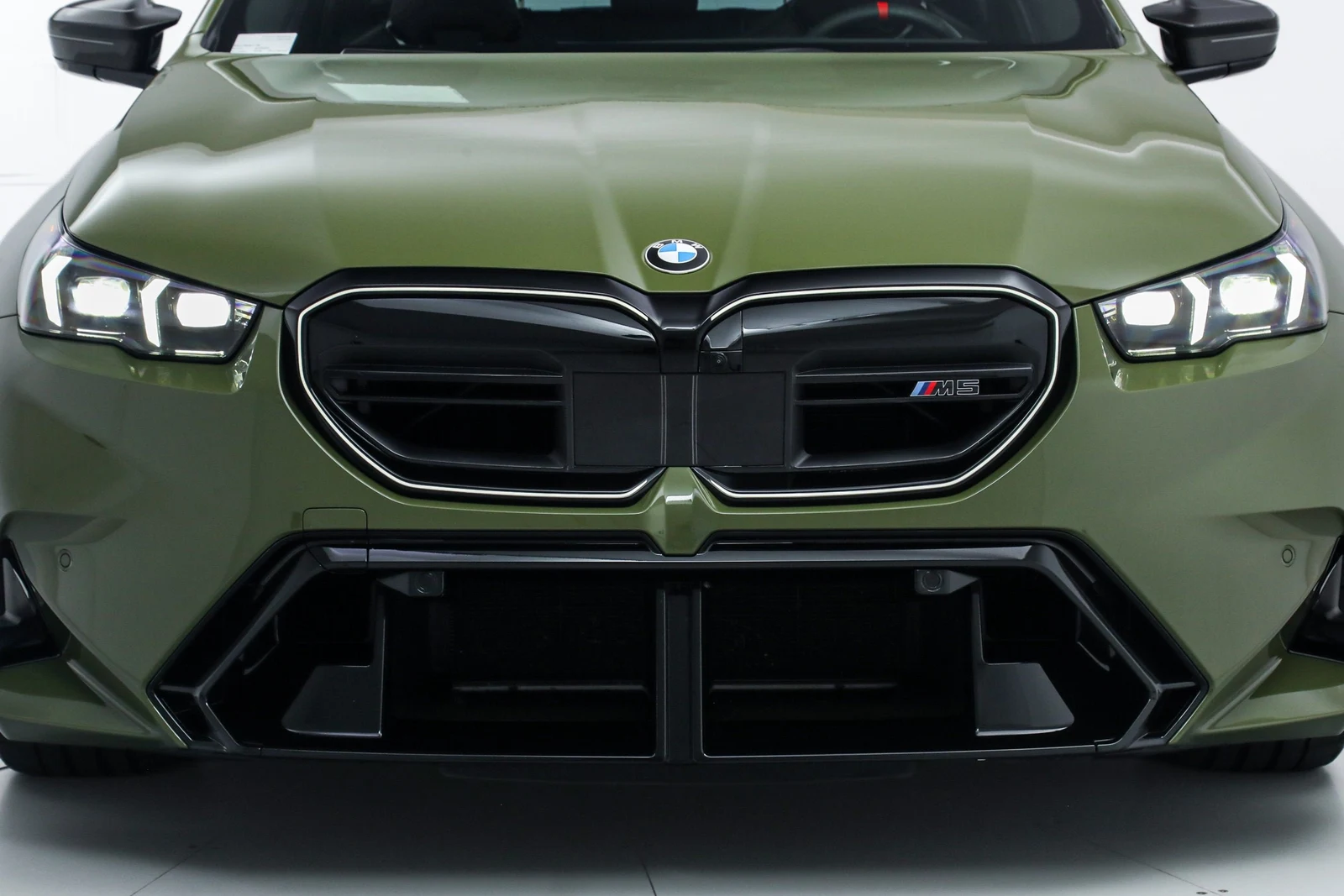 2026 BMW M5 Touring (G99), 9/20