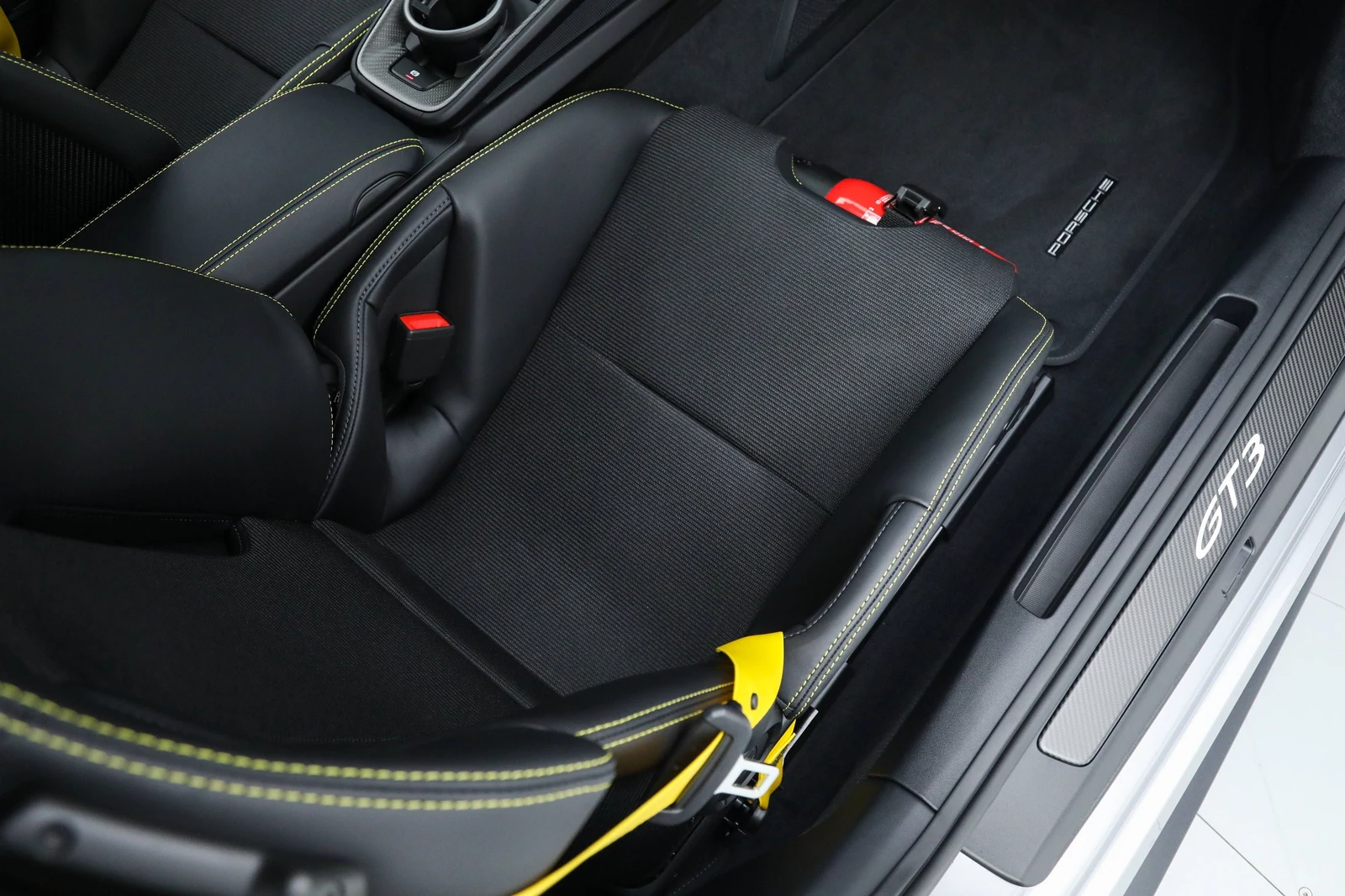 2026 Porsche 911 (992.2) GT3 Touring, 19/20