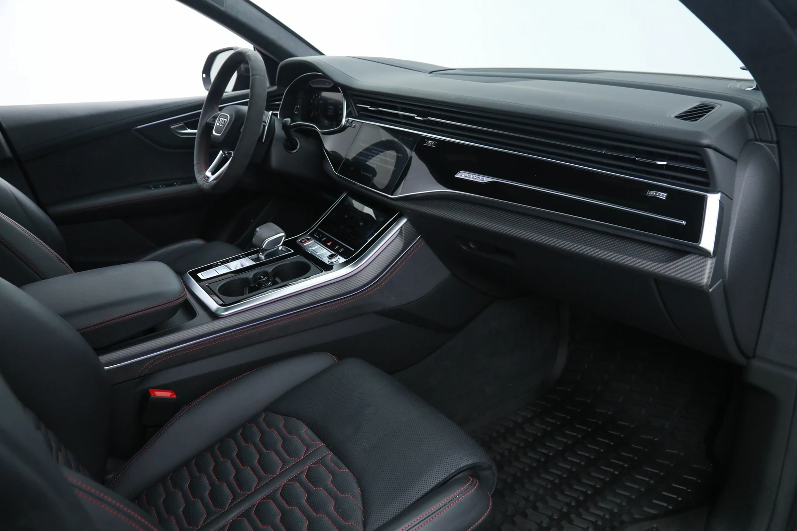 2024 Audi RS Q8, 17/20
