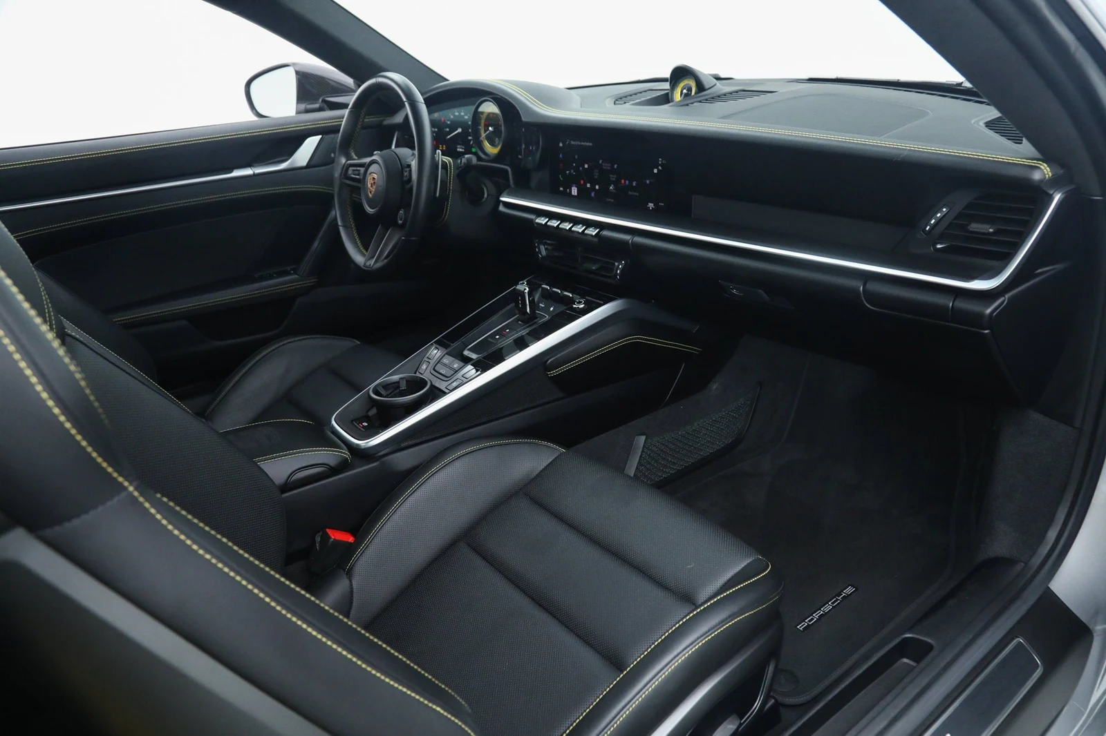 2024 Porsche 911 (992.1) Turbo S, 16/20