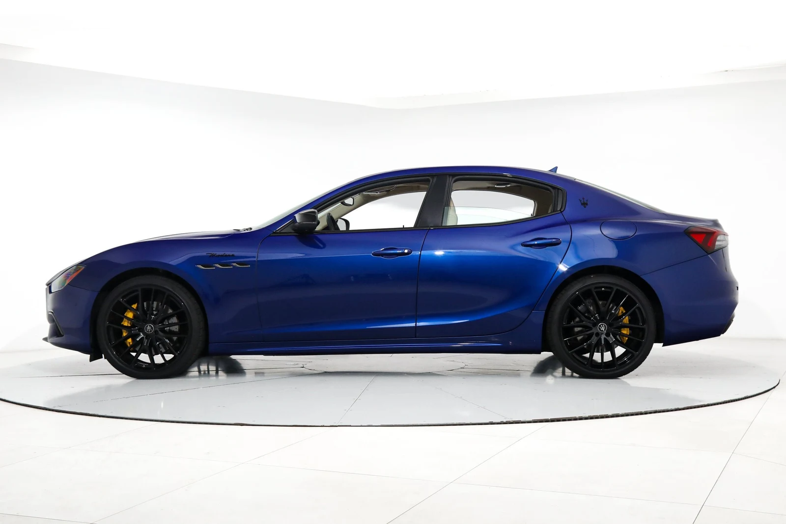 2023 Maserati Ghibli Modena, 2/20
