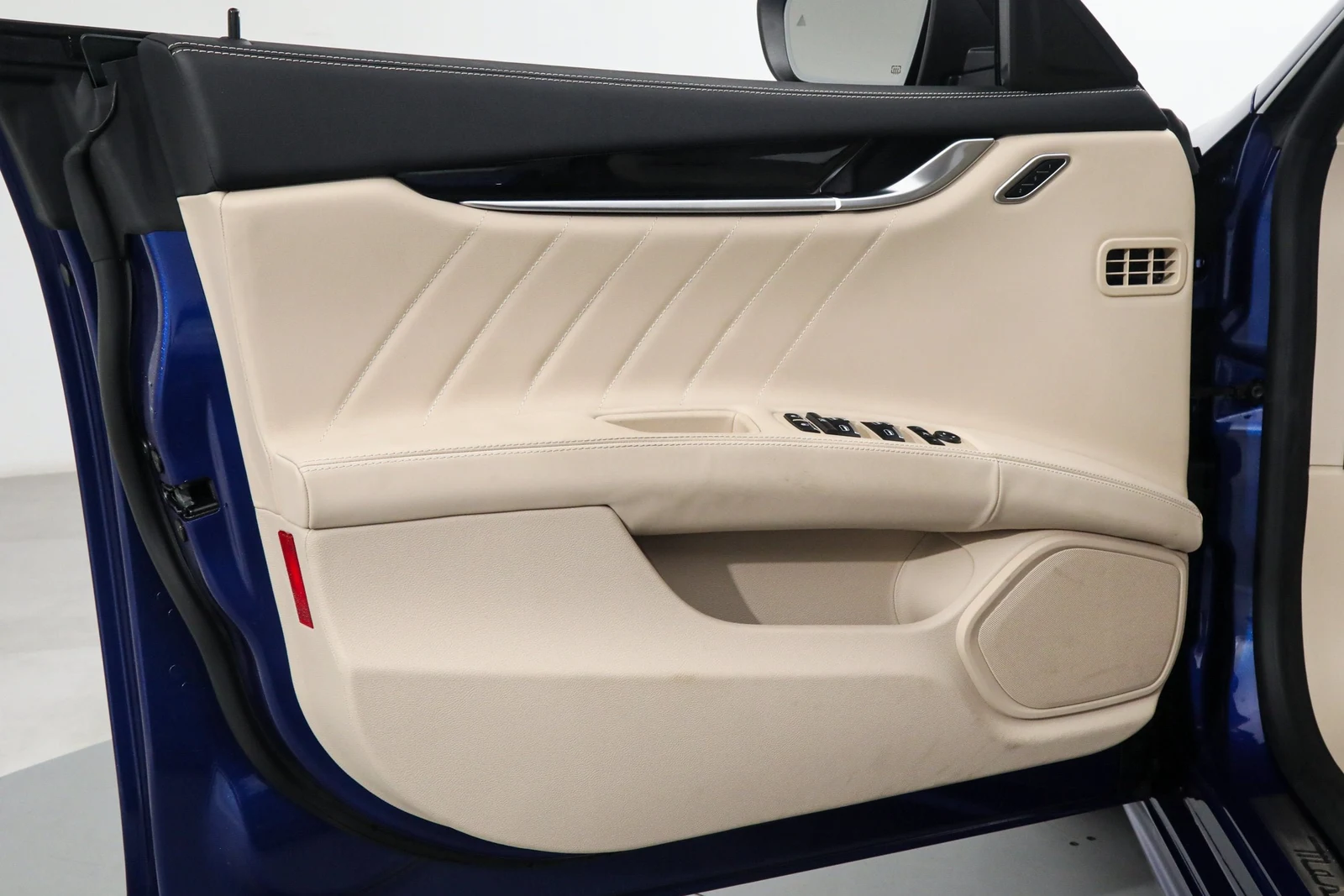 2023 Maserati Ghibli Modena, 14/20