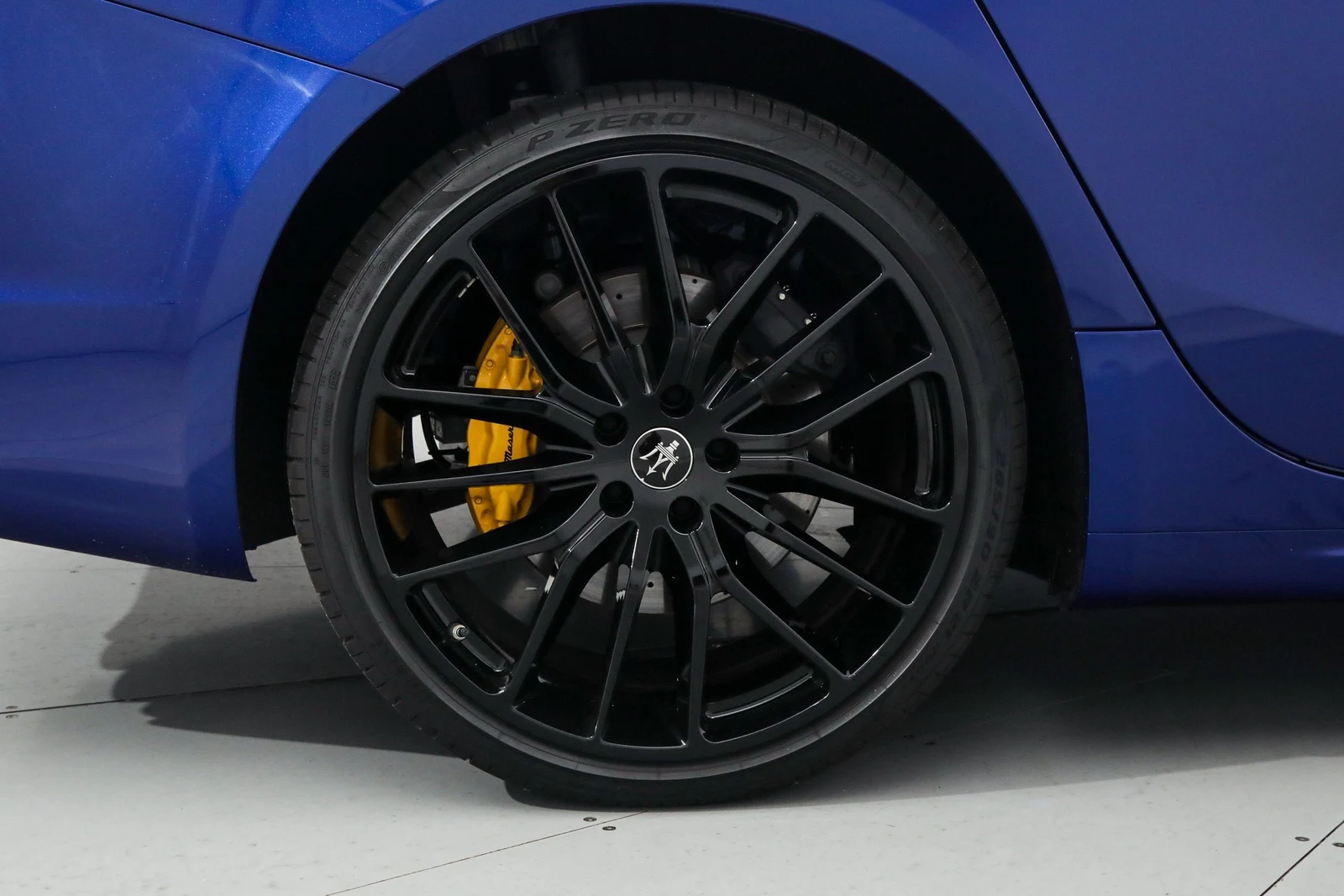2023 Maserati Ghibli Modena, 19/20