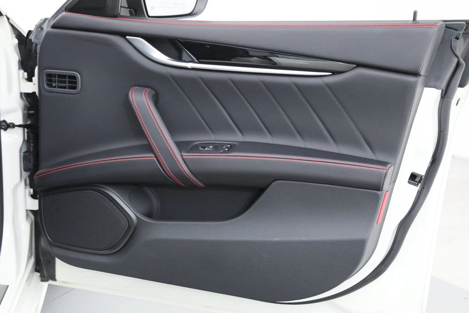 2023 Maserati Ghibli Modena, 9/20