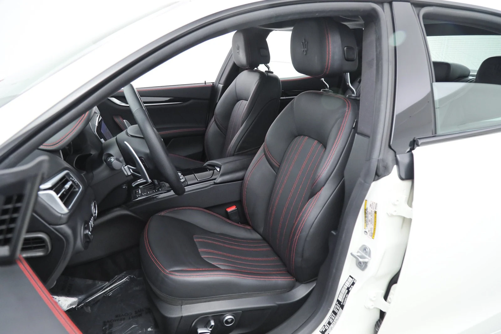 2023 Maserati Ghibli Modena, 17/20