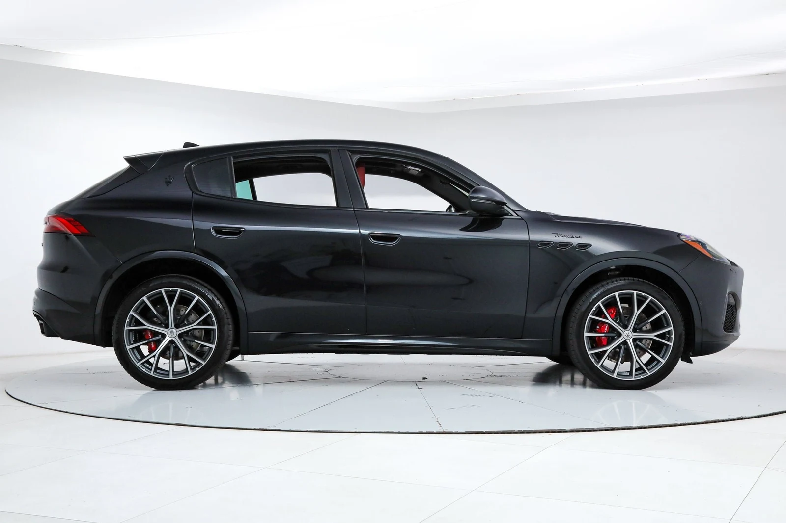 2026 Maserati Grecale Modena V6, 6/20