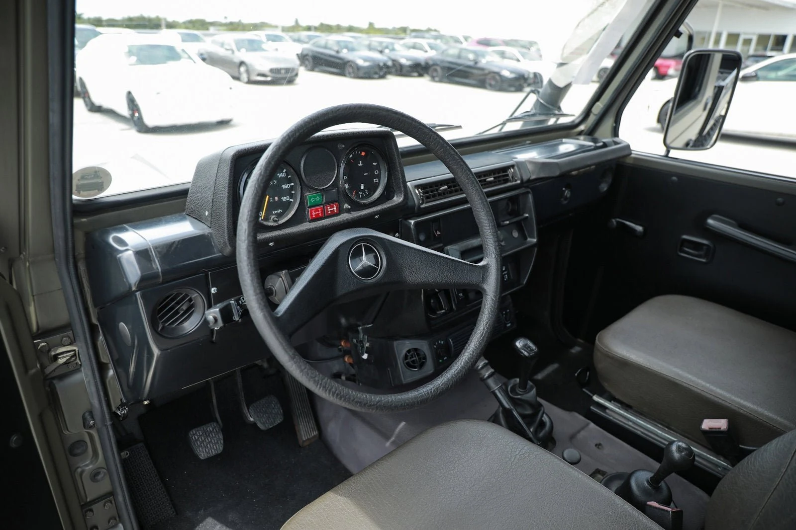 1994 Mercedes-Benz 290 GD Pickup, 15/30