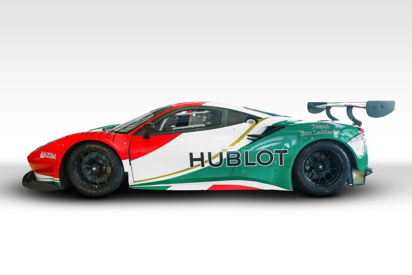 2018 Ferrari 488 GT3 Evo, 2/17