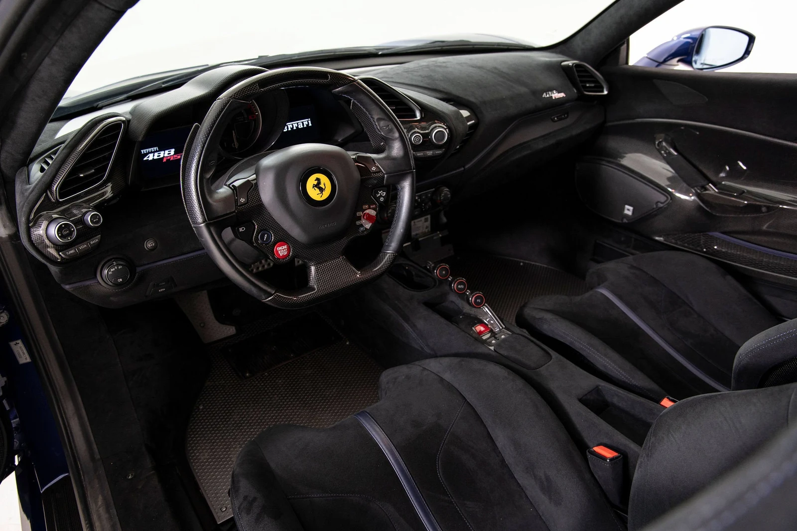 2020 Ferrari 488 Pista, 4/20
