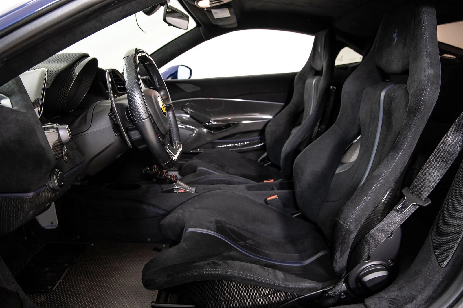 2020 Ferrari 488 Pista, 5/20