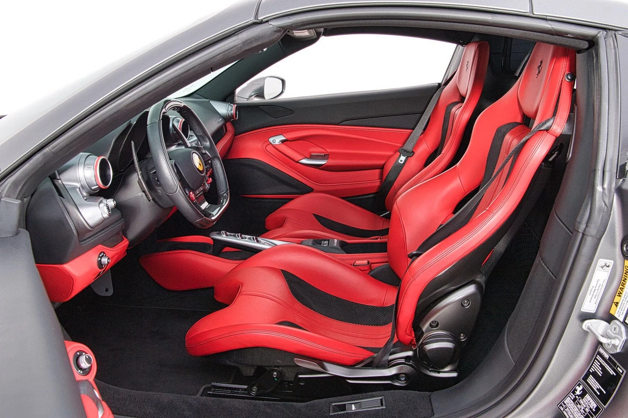 2023 Ferrari F8 Spider, 5/20