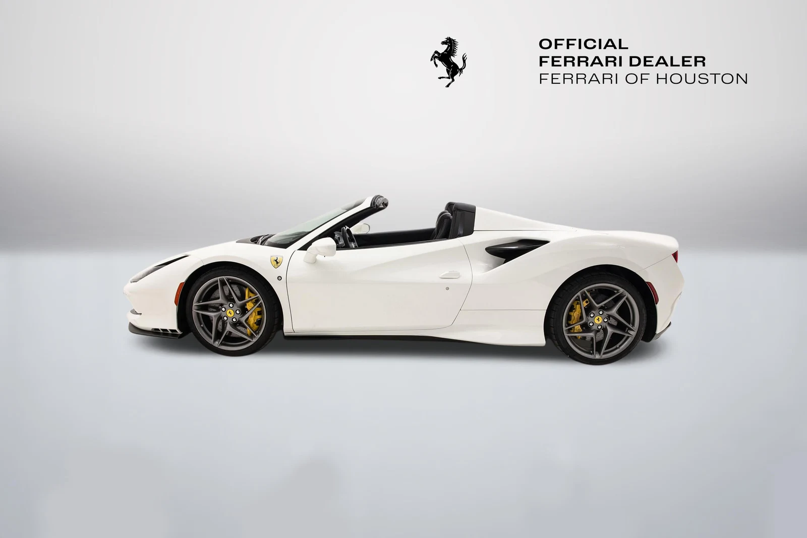 2022 Ferrari F8 Spider, 8/20