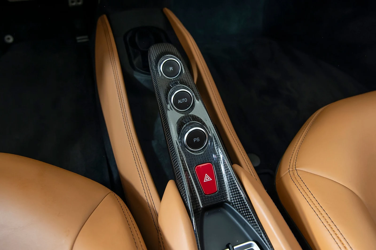 2022 Ferrari F8 Spider, 13/20