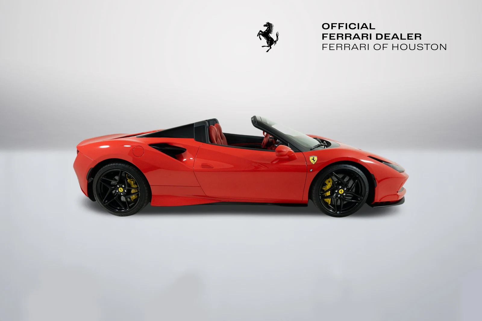 2022 Ferrari F8 Spider, 3/20