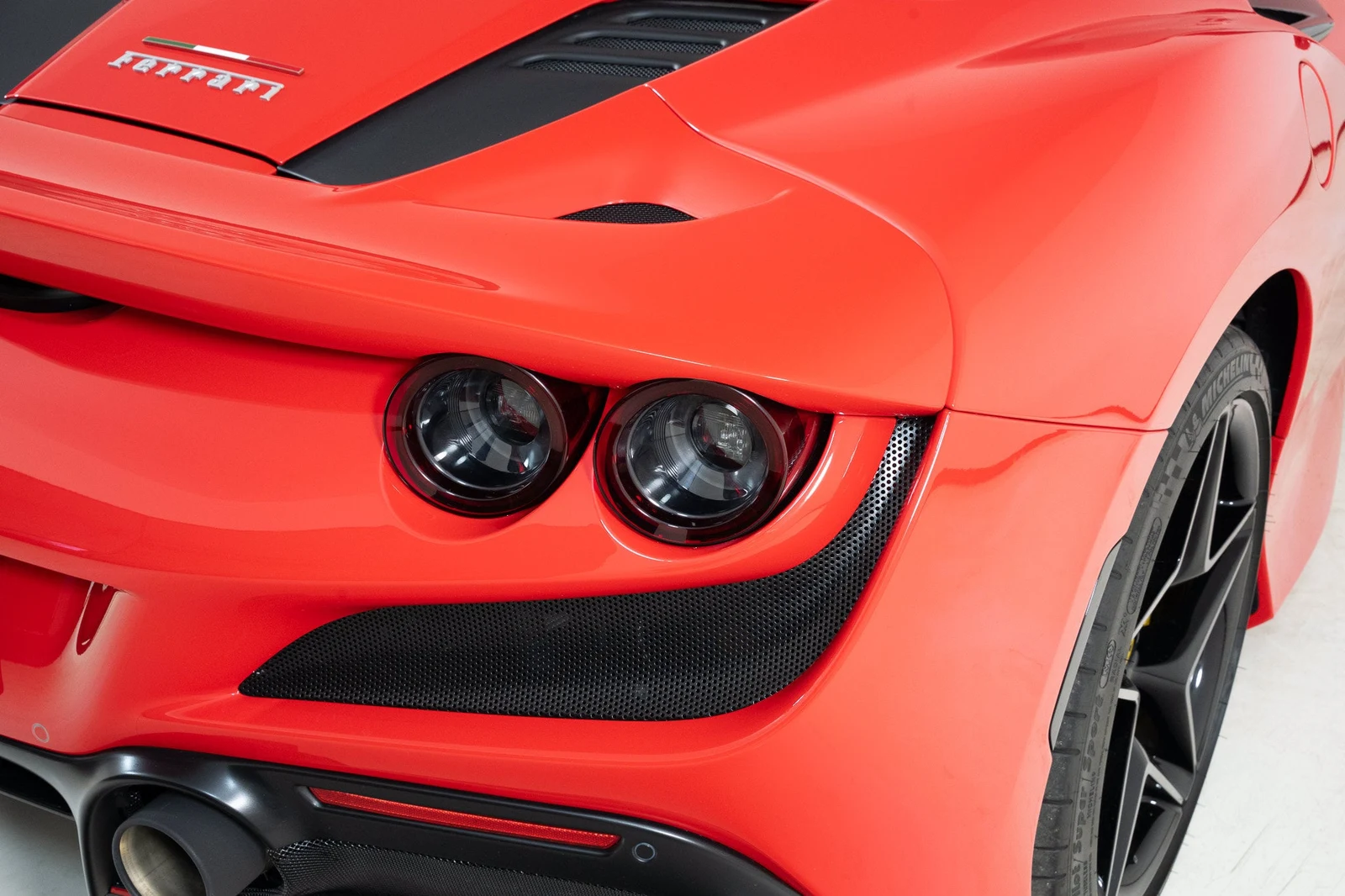 2022 Ferrari F8 Spider, 16/20