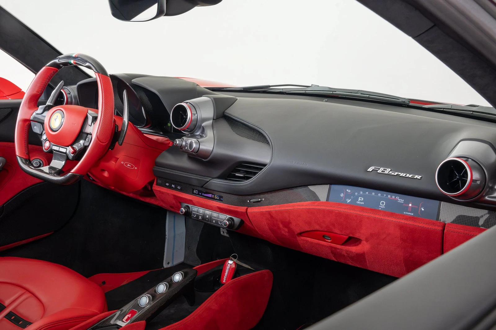 2022 Ferrari F8 Spider, 18/20