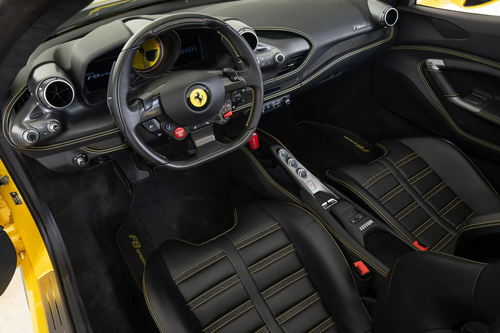 2021 Ferrari F8 Spider, 4/20