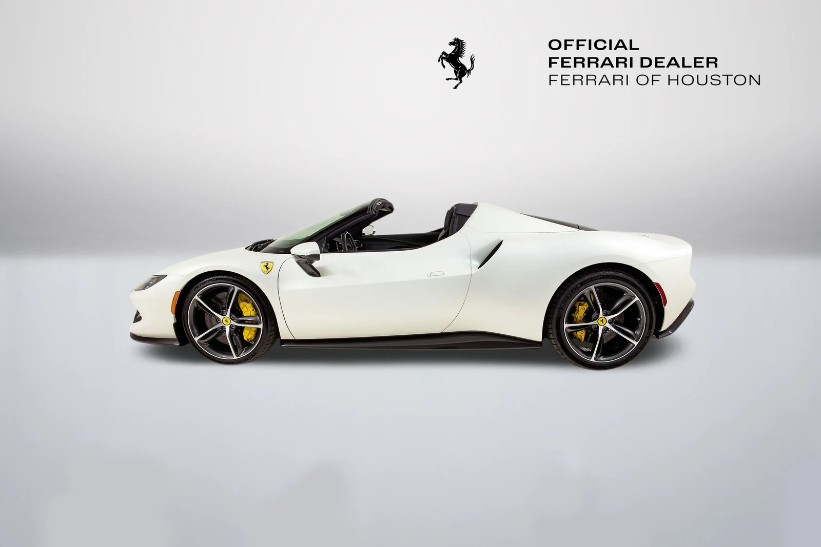 2025 Ferrari 296 GTS, 8/20