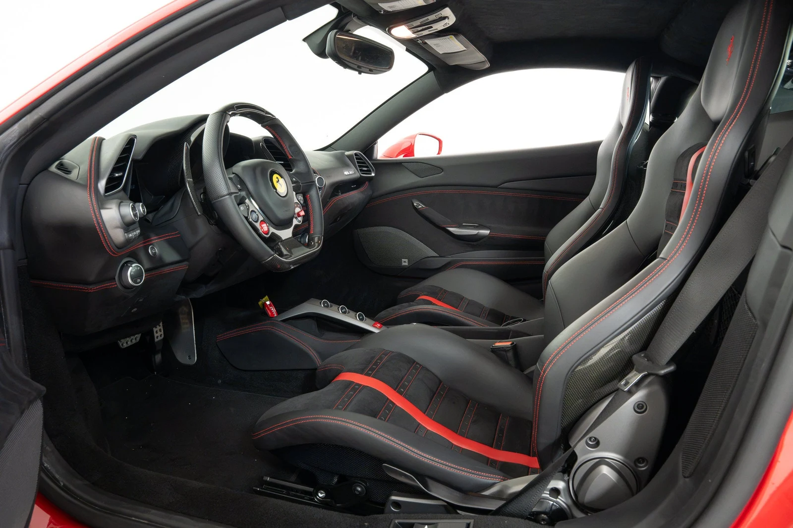 2017 Ferrari 488 GTB, 5/20
