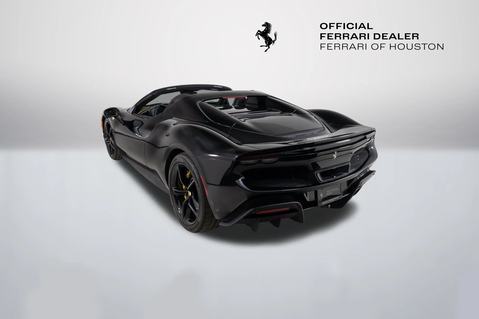 2026 Ferrari 296 GTS, 2/20