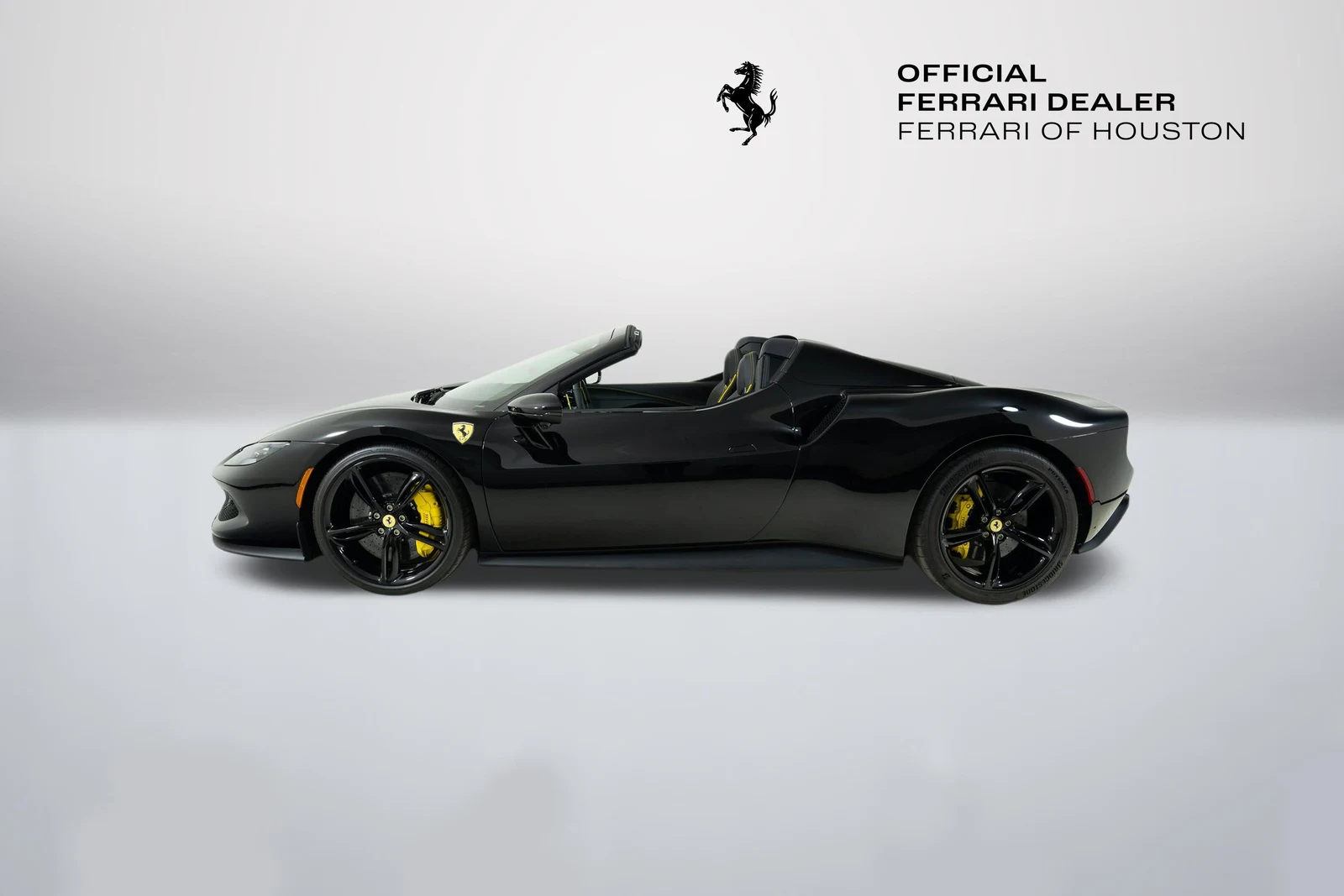 2026 Ferrari 296 GTS, 8/20