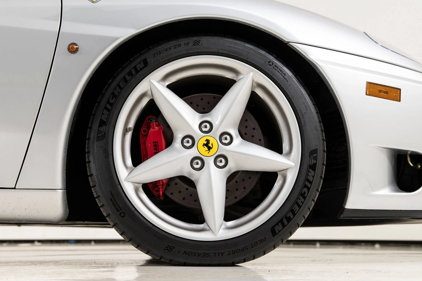 2004 Ferrari 360 Spider, 19/20