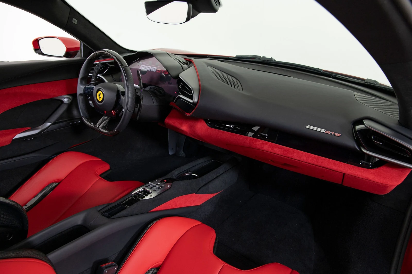 2025 Ferrari 296 GTB, 15/20