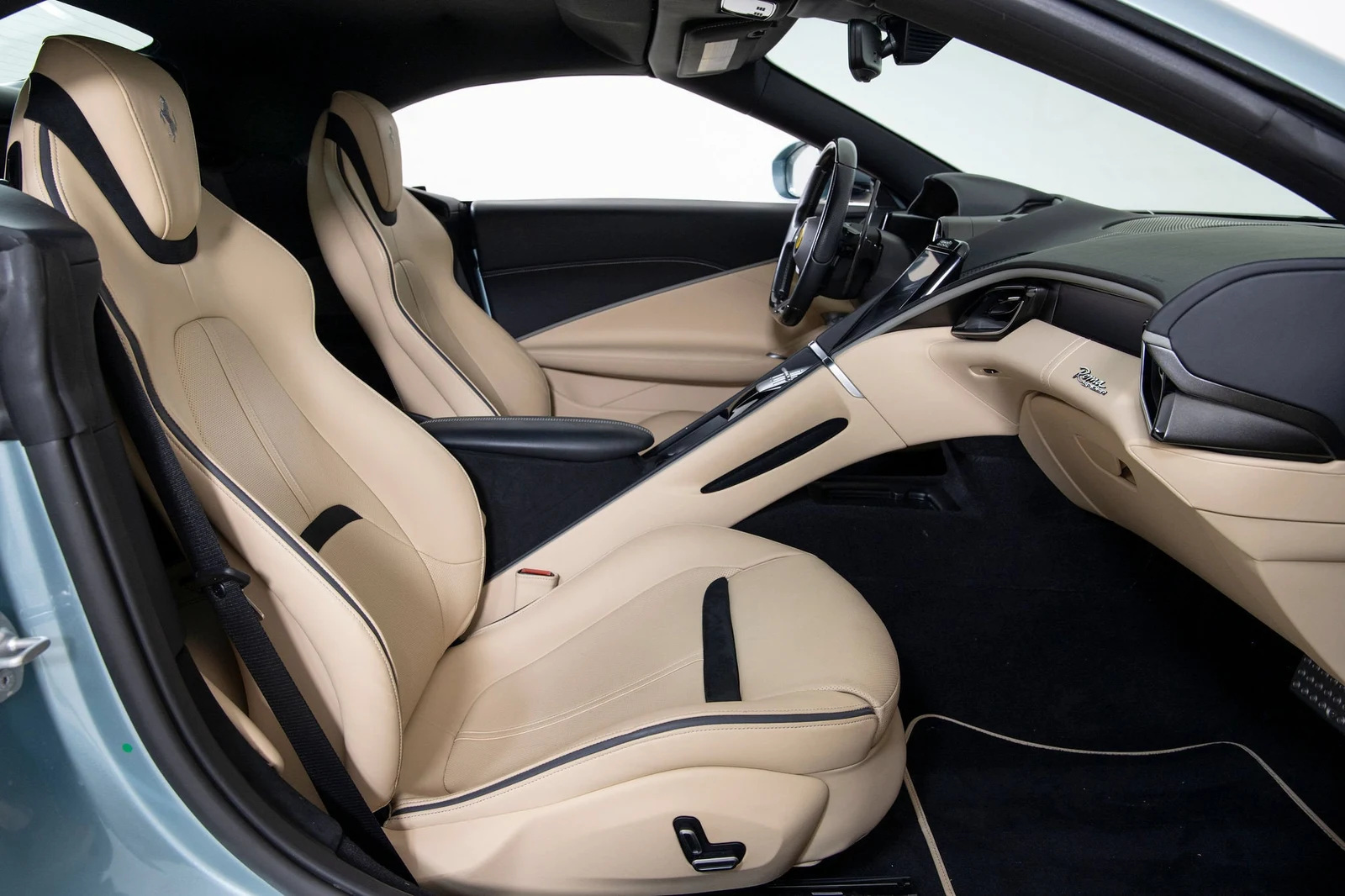 2024 Ferrari Roma Spider, 12/20