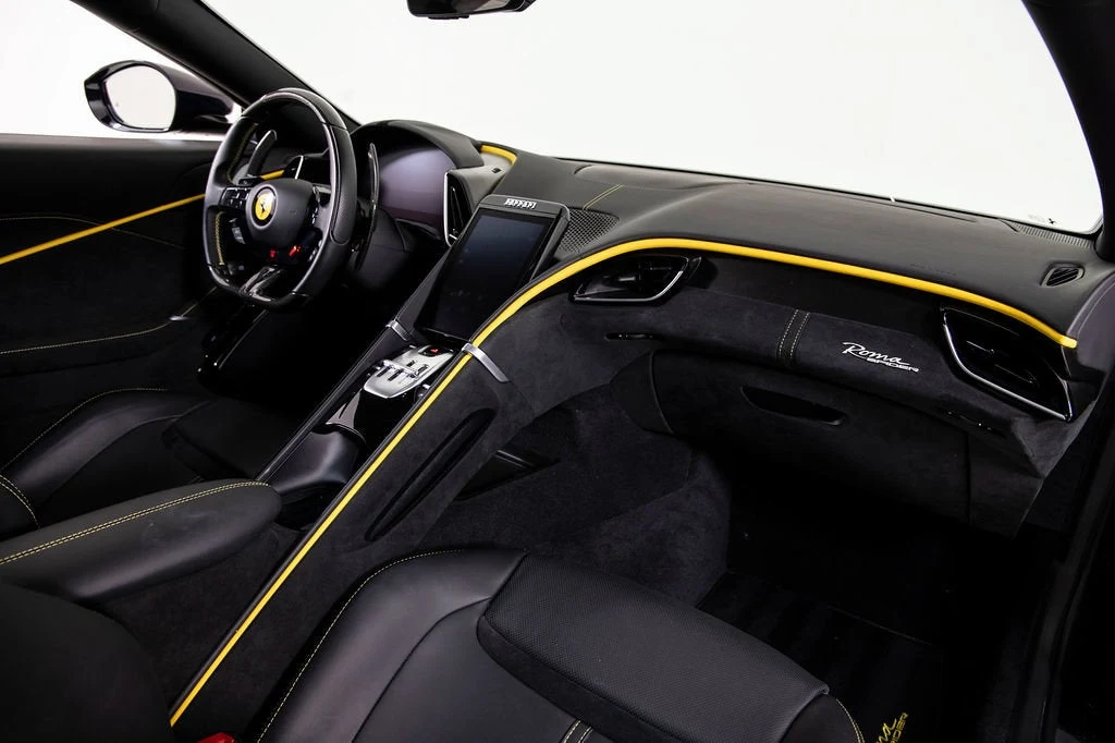 2024 Ferrari Roma Spider, 19/20