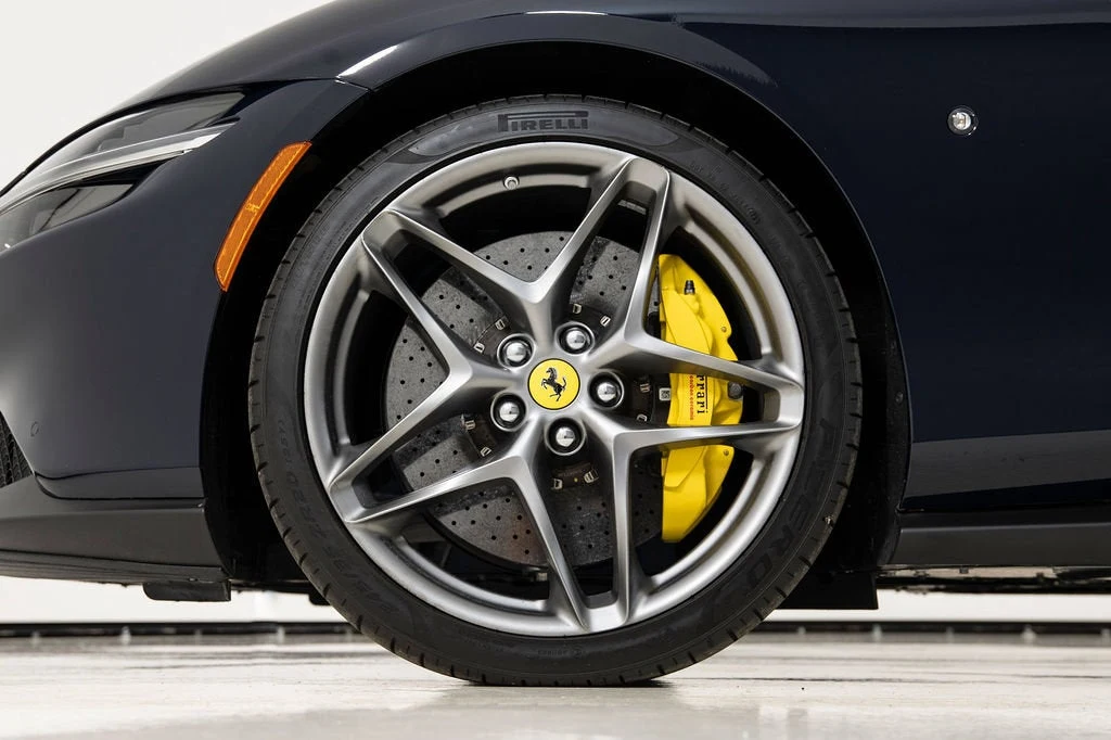 2024 Ferrari Roma Spider, 20/20