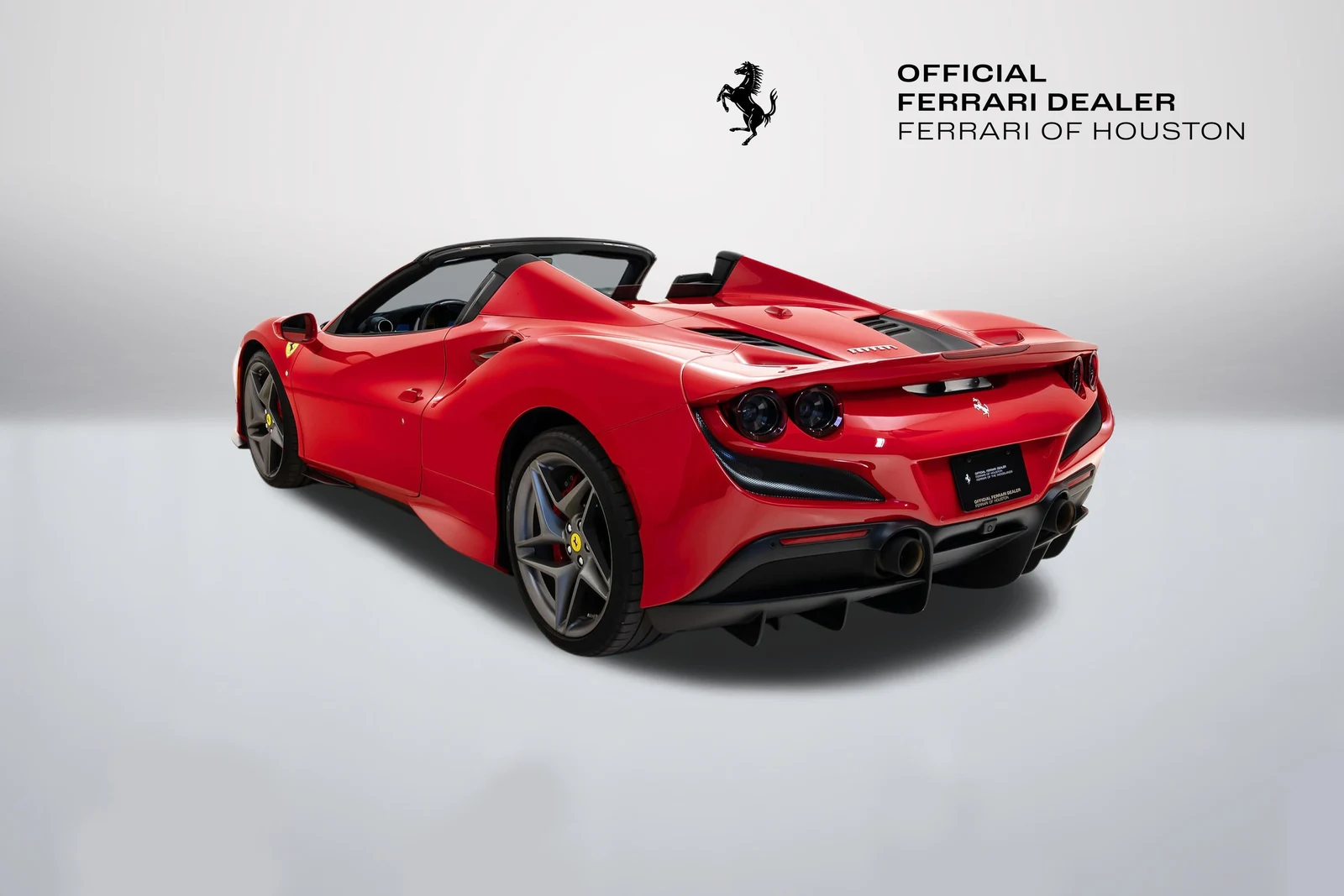 2022 Ferrari F8 Spider, 2/19