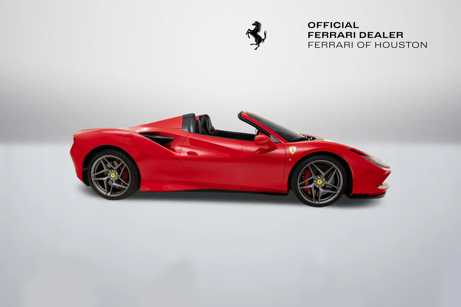 2022 Ferrari F8 Spider, 3/19
